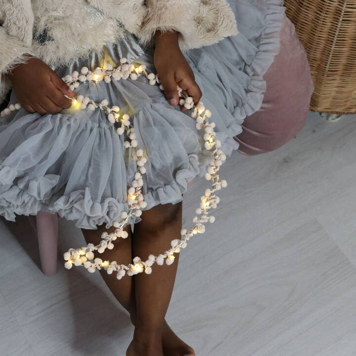 Pom Pom Fairy Light Moon