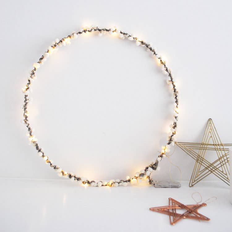 Pom Pom Wreath Led